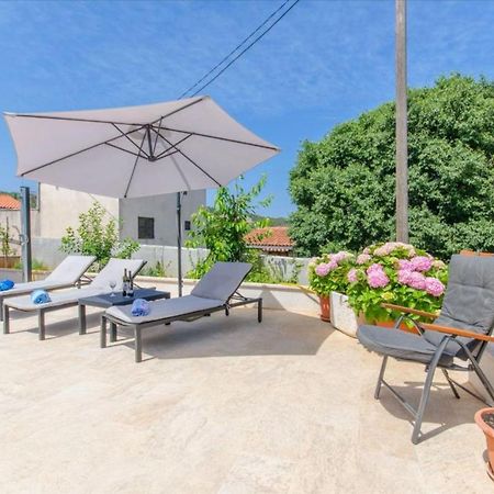 Villa La Veliki Drvenik Buitenkant foto